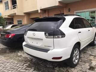 A picture of URGENT BUYERS 09030318568 CLEAN Lexus RX350 Year 2009 Model Foreign