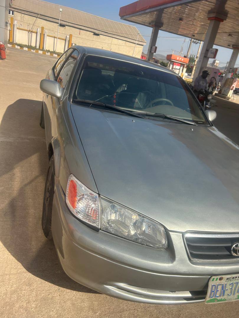 A picture of Toyota Camry Envelope