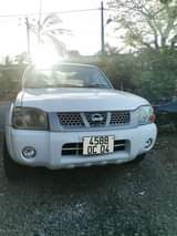 nissan navara