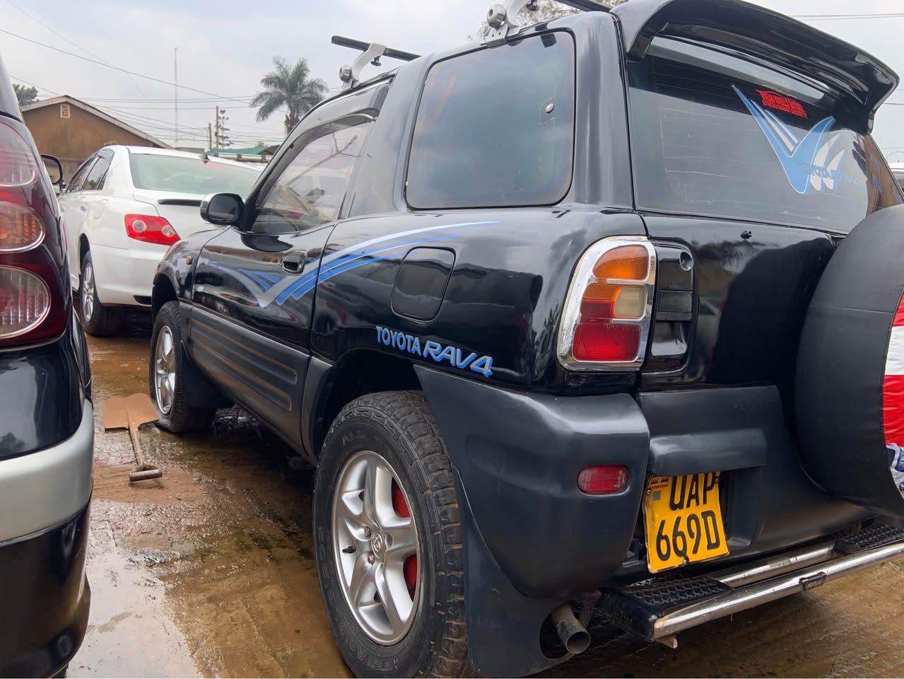 A picture of Toyota RAV4