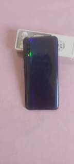 A picture of Sqmsung A70