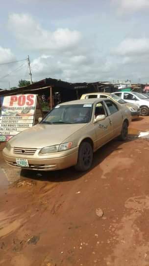 A picture of Car s