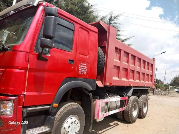 sino trucks