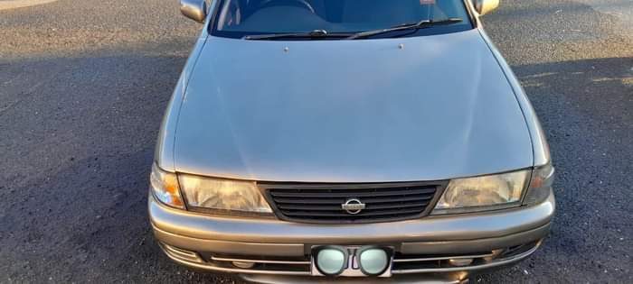 used nissan sunny
