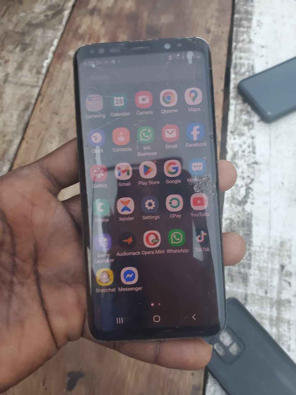 A picture of Samsung s9