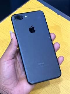 A picture of iPhone 7 Used