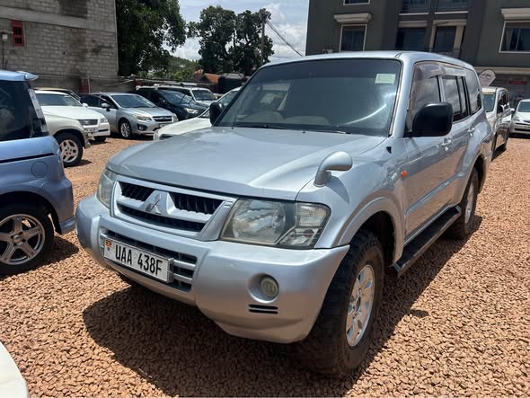 A picture of Mitsubishi Pajero for sale