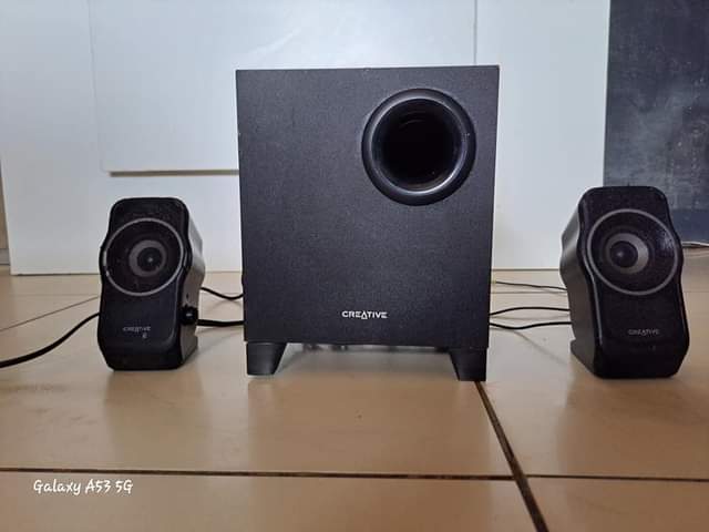 speakers
