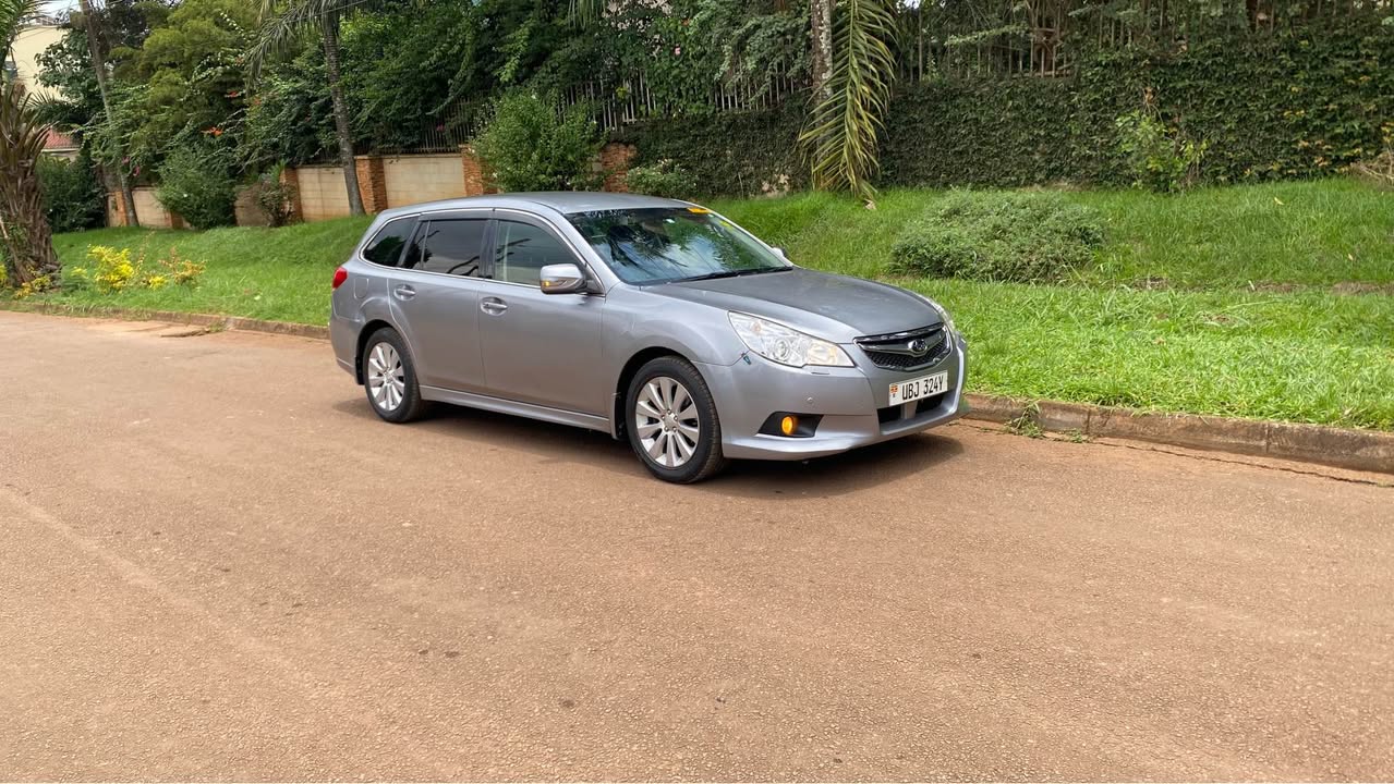 A picture of Subaru legacy 2010 0704297488
