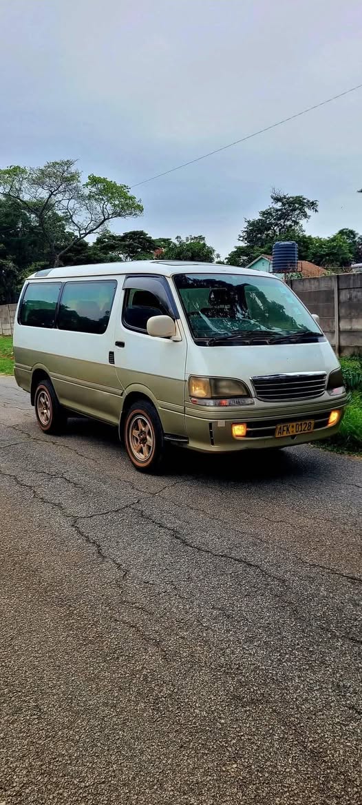 used toyota hiace