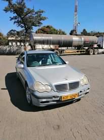 classifieds/cars mercedes