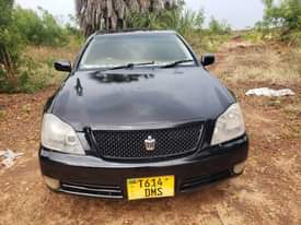 A picture of Toyota Crown