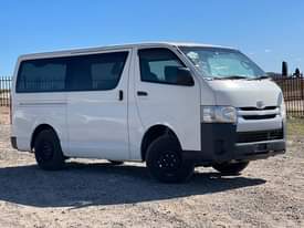 used toyota hiace