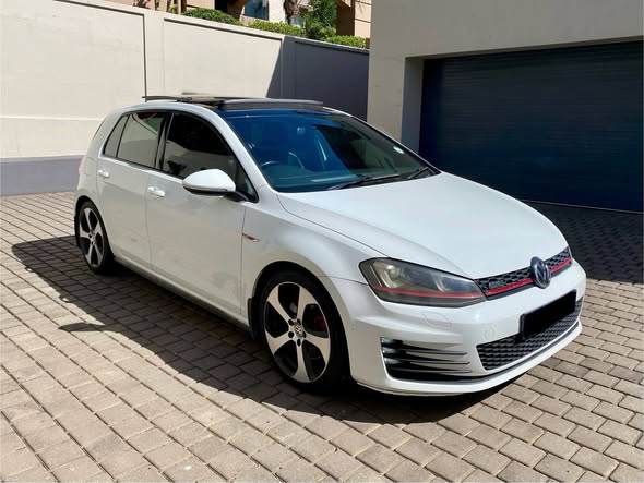 volkswagen golf gti