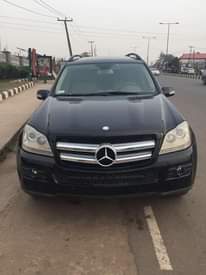 A picture of Benz GL450