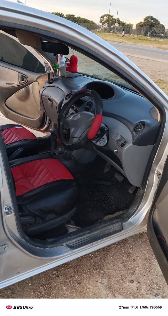 used toyota vits