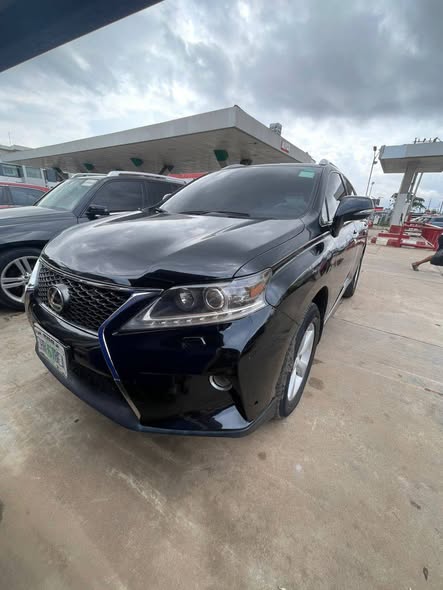 A picture of Distress Sales 2010 RX350 Facelifted to 2014 Model with Untempered