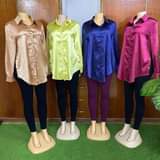 A picture of Ladies Top and legging