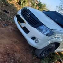 A picture of Wadau hii gari nipo nayo Mimi gari no kipengele kabisa