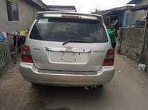 A picture of 2004 Toyota Highlander