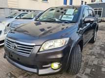 A picture of Toyota Vanguard 7 SEATS 2013