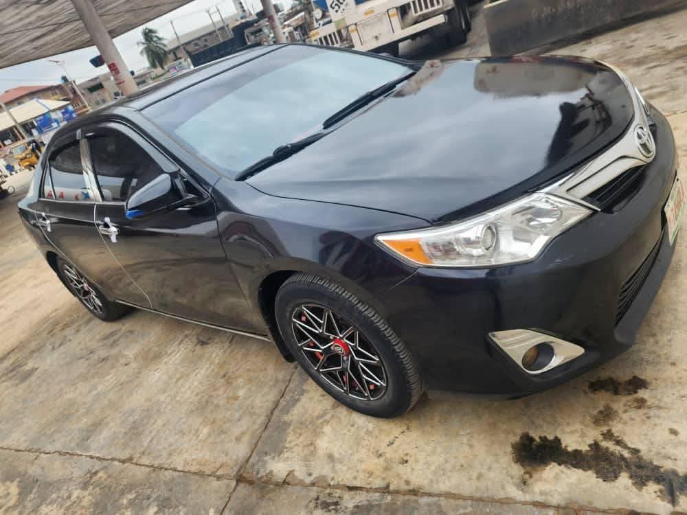 A picture of 2013 Toyota camry xle