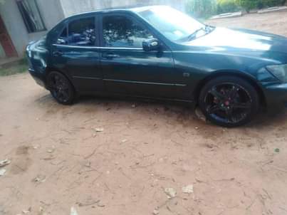 used toyota altezza