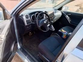 A picture of Toyota matrix 06 is available with good condition engine and