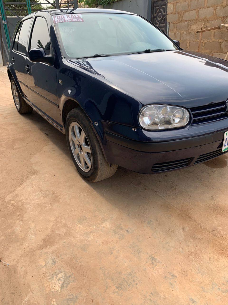 A picture of Volkswagen golf 4