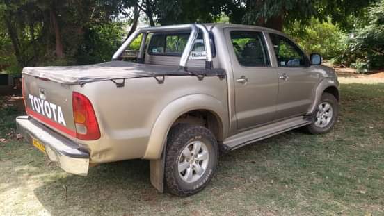 used toyota hilux