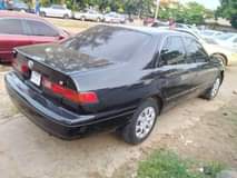 A picture of 2002 TOYOTA Camry