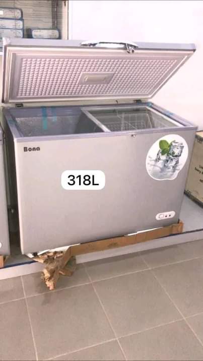 A picture of PROMO PROMO PROMO Solar freezer is 80 000 for the