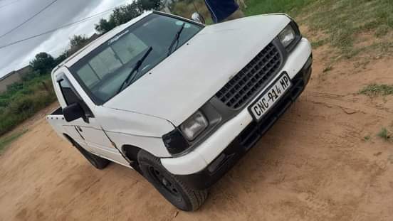 isuzu bakkie under r50000