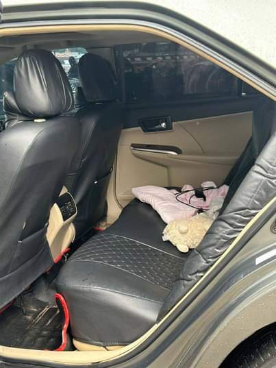 A picture of URGENT DISTRESS SUPER SHARP 2014 TOYOTA CAMRY XLE V6 WITH