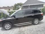 A picture of Clean Toyota Highlander 2011 model 5 8m net price Neatly