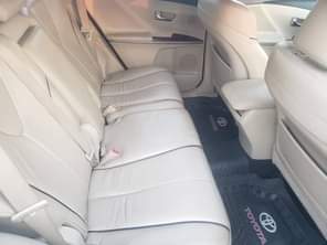 A picture of Fastest finger Highest grade Toyota Venza 2011 model registered Untampared