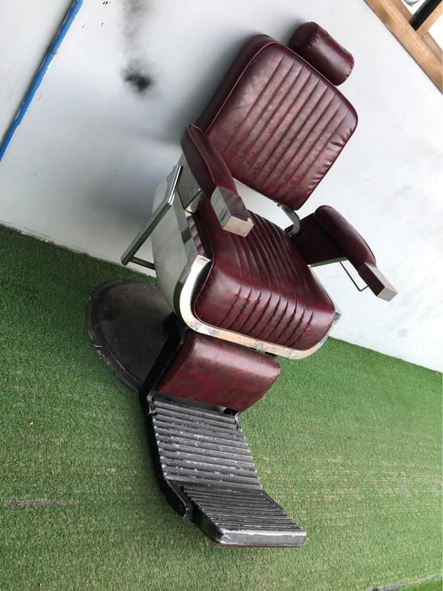 A picture of Shaving Chair
