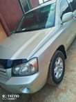 A picture of Toyota Highlander 2006