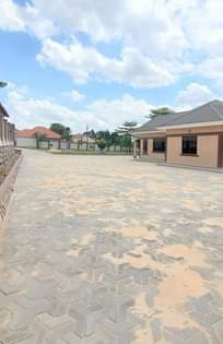 A picture of House for sale at 800m ush at Kayunga Wakiso on