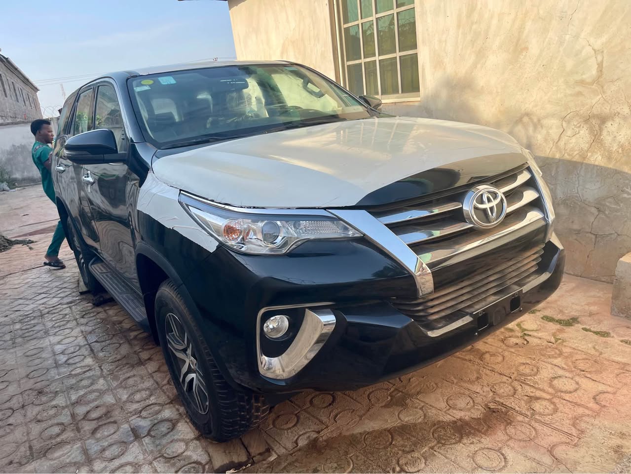 A picture of 2020 Toyota fortuner