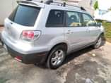 A picture of 2005 Mitsubishi outlander sport Abj shad
