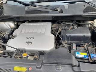 A picture of Toyota highlander 010