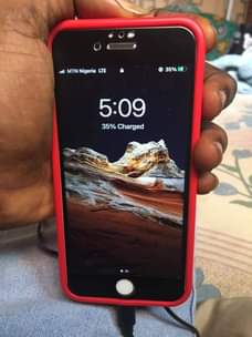 A picture of iPhone 6s