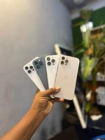 A picture of IPHONE