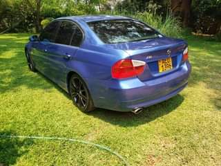 bmw 320i