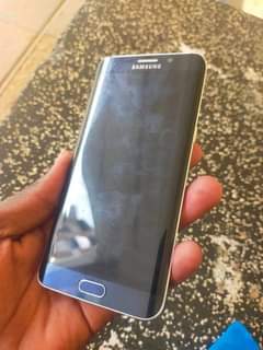 A picture of Galaxy s6edge plus