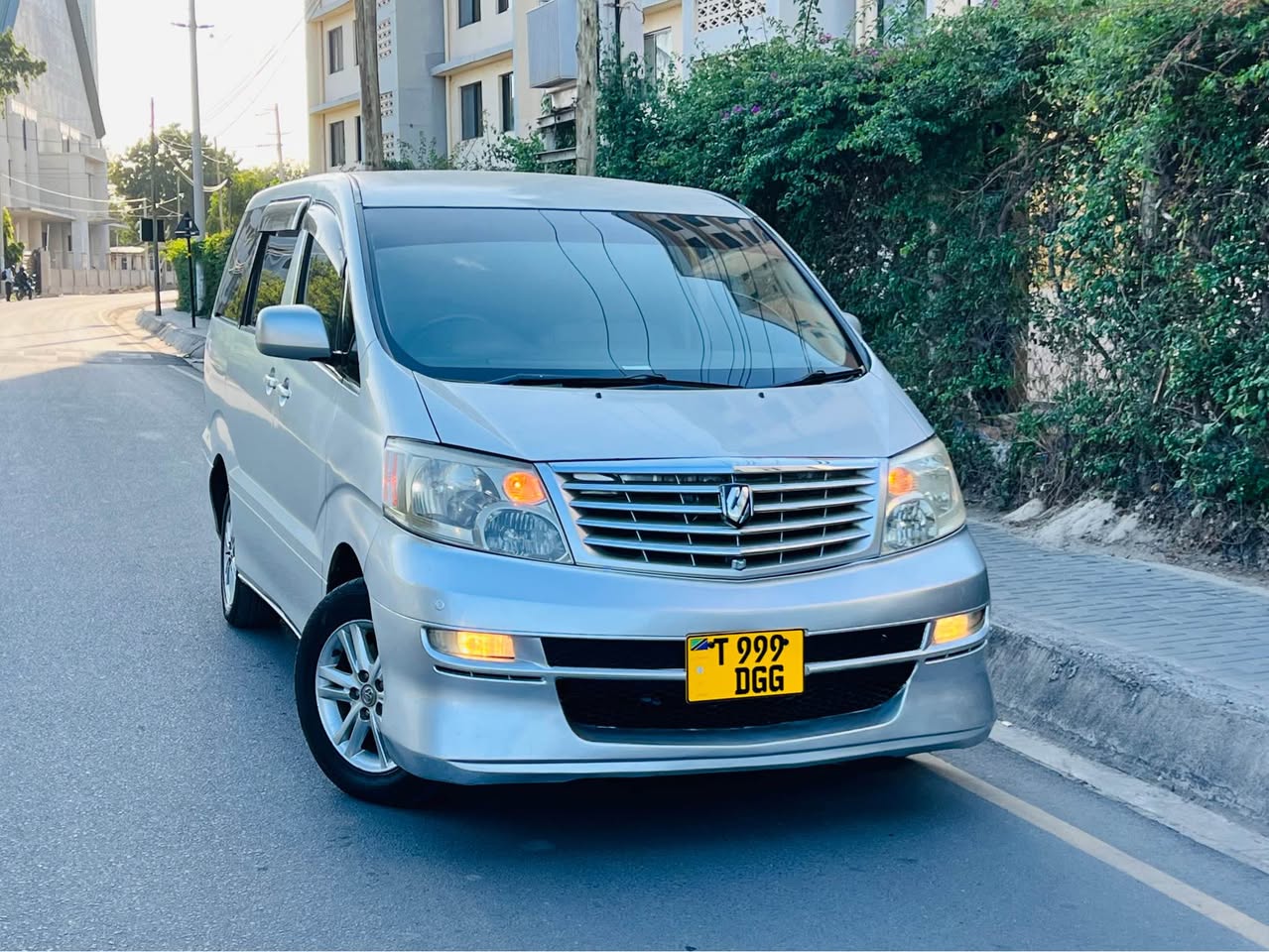 A picture of ALPHARD 0672201608