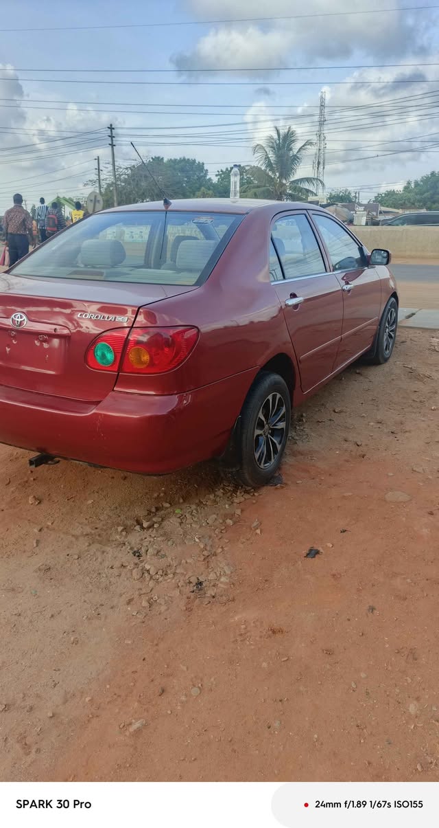 A picture of Toyota corolla