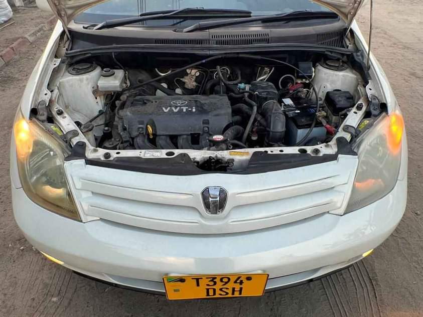 used toyota ist