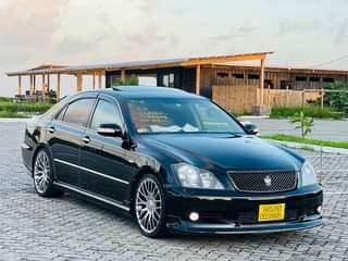 A picture of TOYOTA Crown Toms mwka 2007 cc 2490 kilomita elfu 56